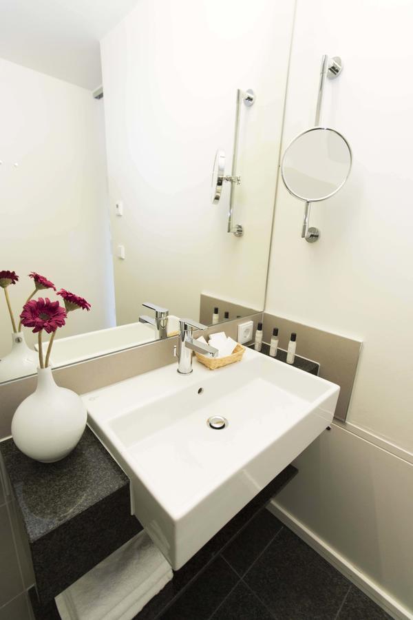 Mavo Hospitality By Bueroma Apart Apartmentvermietung Gmbh Esslingen Esslingen am Neckar Exteriör bild